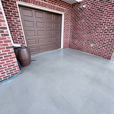 -Luxury-Exterior-House-Wash-Driveway-Cleaning-Dayton-TN 1
