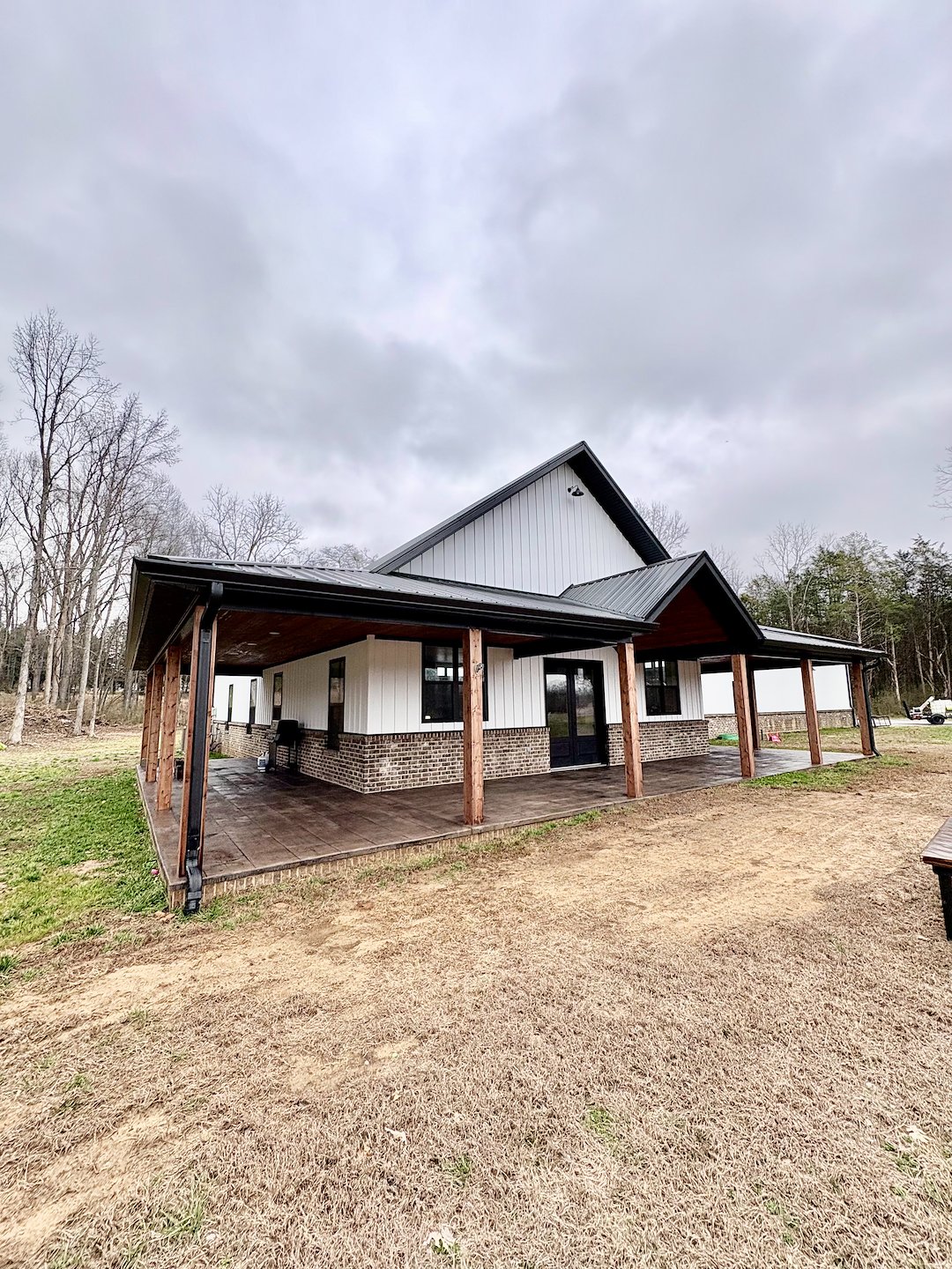 Custom Barndominium House Washing in Dunlap, TN