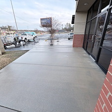 Moes-Southwestern-Grill-cleaning-in-Chattanooga-TN 1