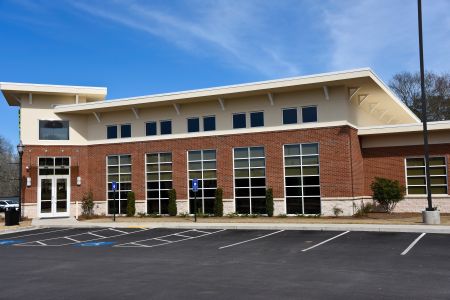 The Benefits of Pressure Washing Storefronts for Attracting More Customers